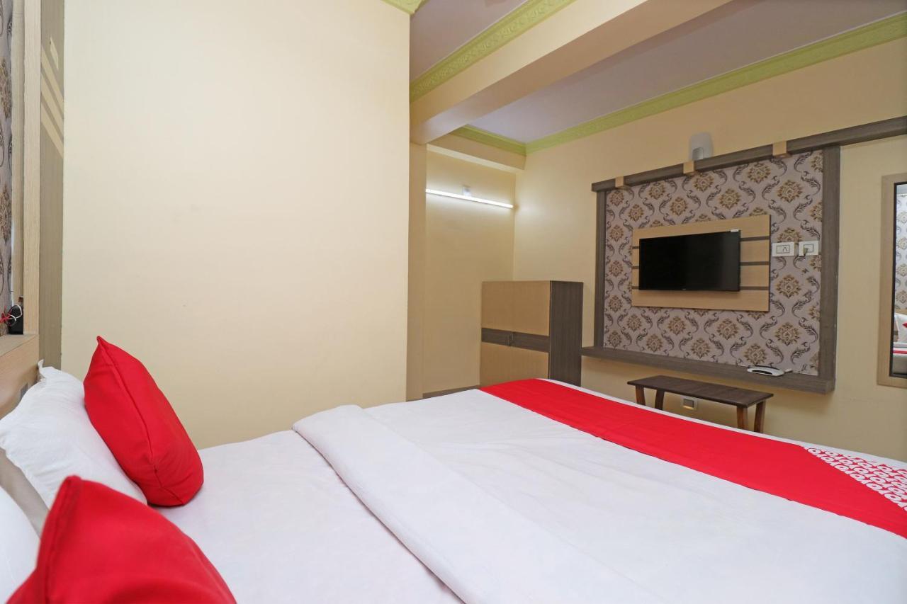 โอโย 30341 โฮเต็ล นิลชล Hotel Krishnanagar ภายนอก รูปภาพ